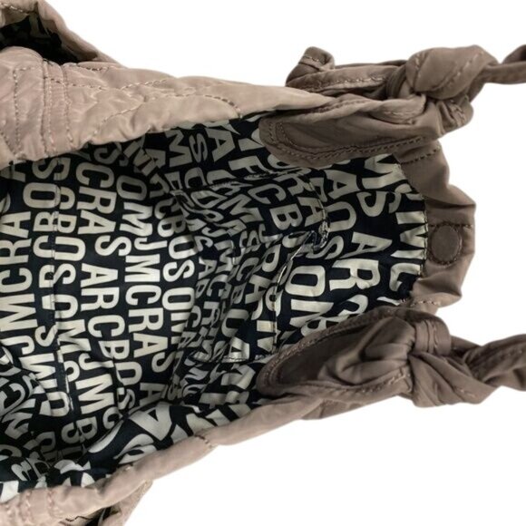 Marc Jacobs Pretty Nylon Tate Tote Quartz Grey Quilted Bag - Picture 4 of 9